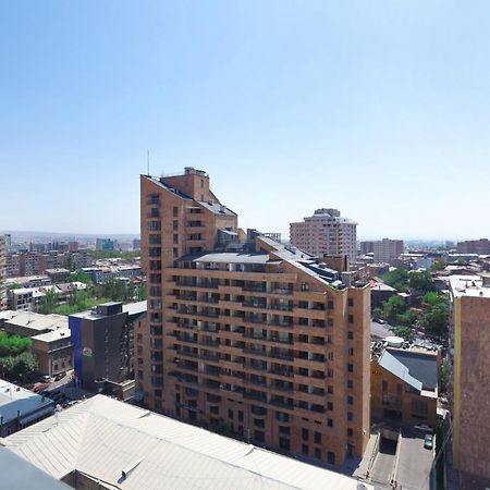 Stay Inn Apartments On Amiryan 26/4 Ereván Exterior foto