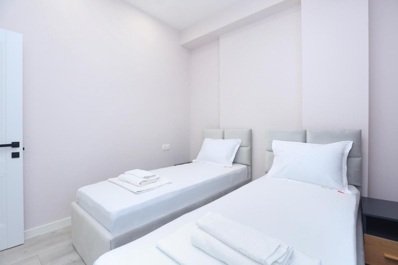 Stay Inn Apartments On Amiryan 26/4 Ereván Exterior foto